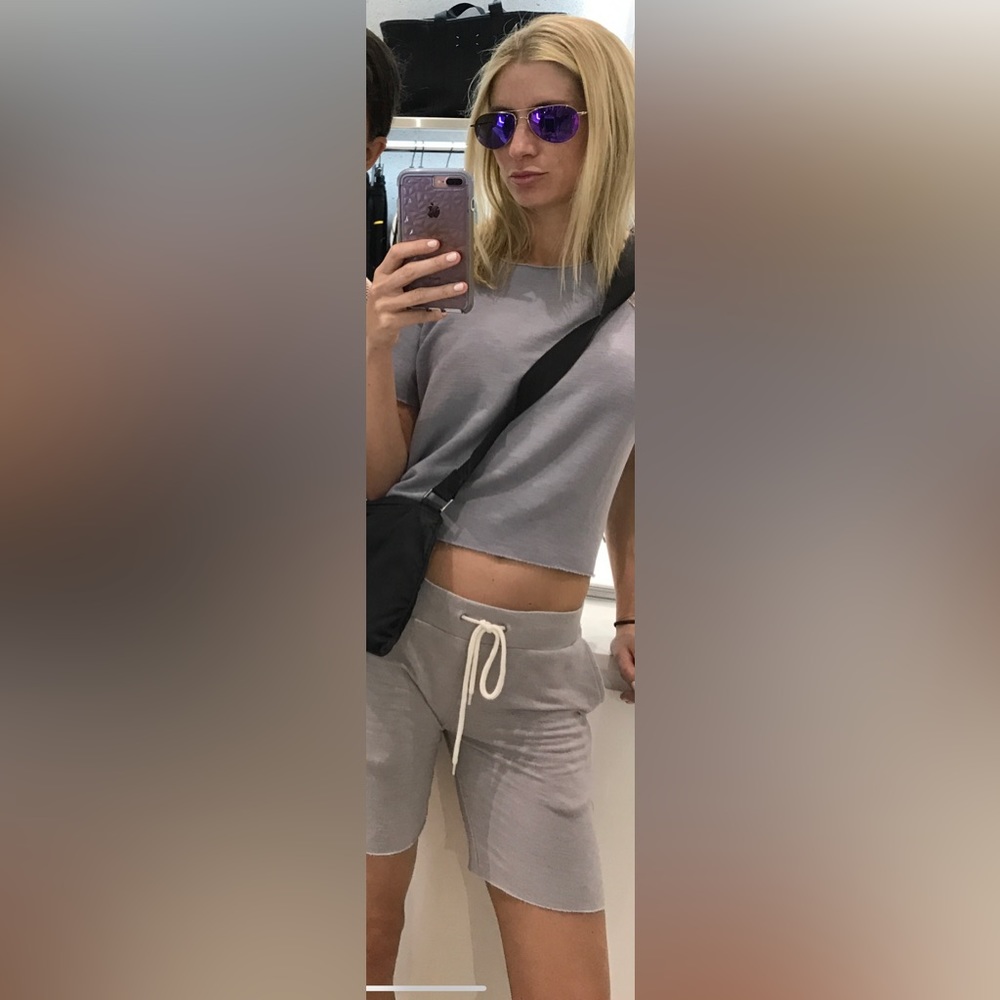 Perfect Monrow 2 piece set biker shorts crop top pullover athletic xs grey